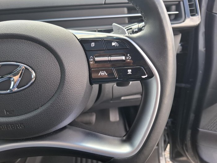 2022 Hyundai STARIA Highlander