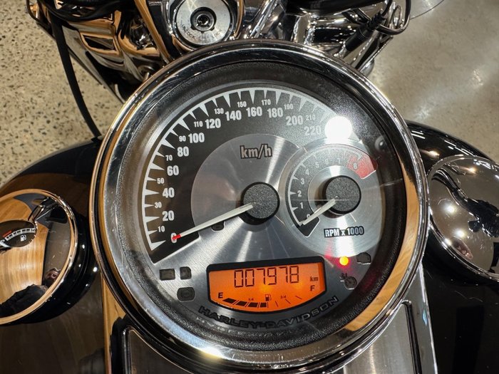 2013 Harley-davidson FLHR ROAD KING Black