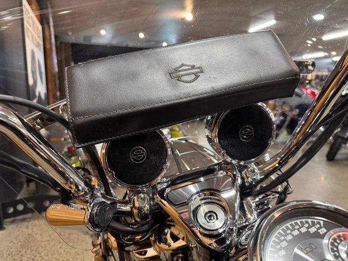 2013 Harley-davidson FLHR ROAD KING Black