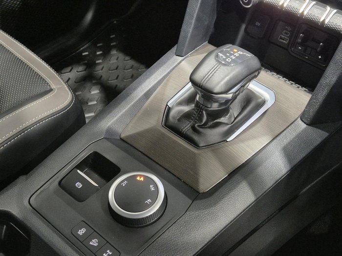 2024 Volkswagen Amarok TDI600 Style NF MY23 4X4 Constant Clear White