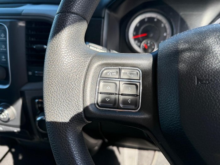 2021 RAM 1500 Express DS MY21 4X4 Dual Range Bright White