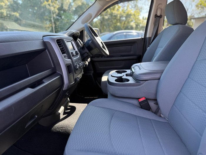 2021 RAM 1500 Express DS MY21 4X4 Dual Range Bright White