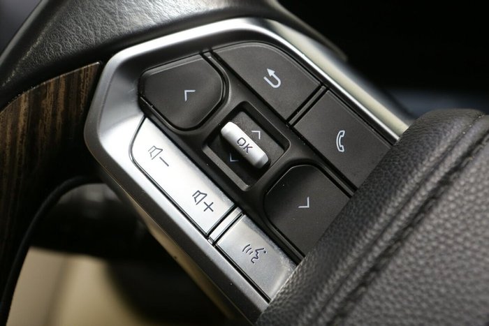 2022 Toyota Landcruiser VX