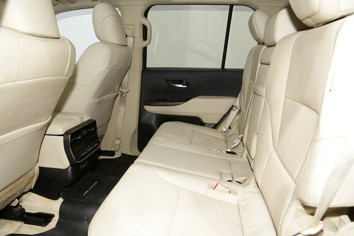 2022 Toyota Landcruiser VX