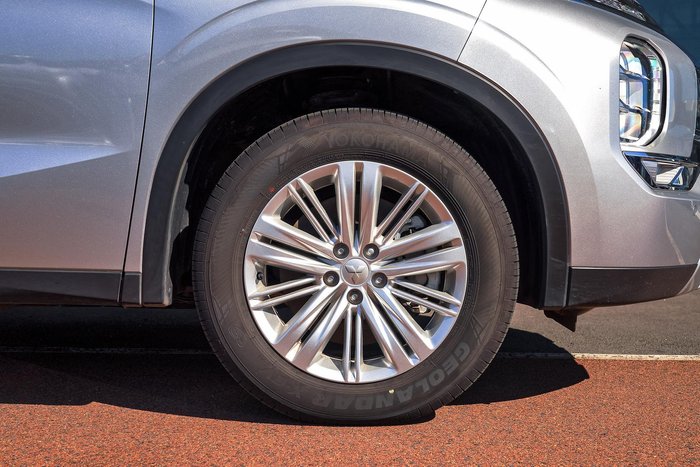 2024 Mitsubishi Outlander LS ZM MY24 Sterling Silver