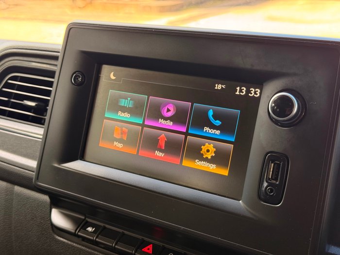 2021 Renault Master Pro 110kW