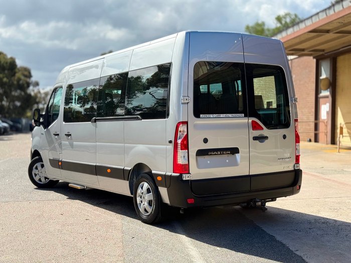2021 Renault Master Pro 110kW