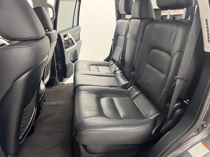 2021 Toyota Landcruiser VX VDJ200R 4X4 Dual Range Graphite