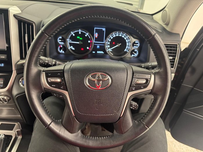 2021 Toyota Landcruiser VX VDJ200R 4X4 Dual Range Graphite