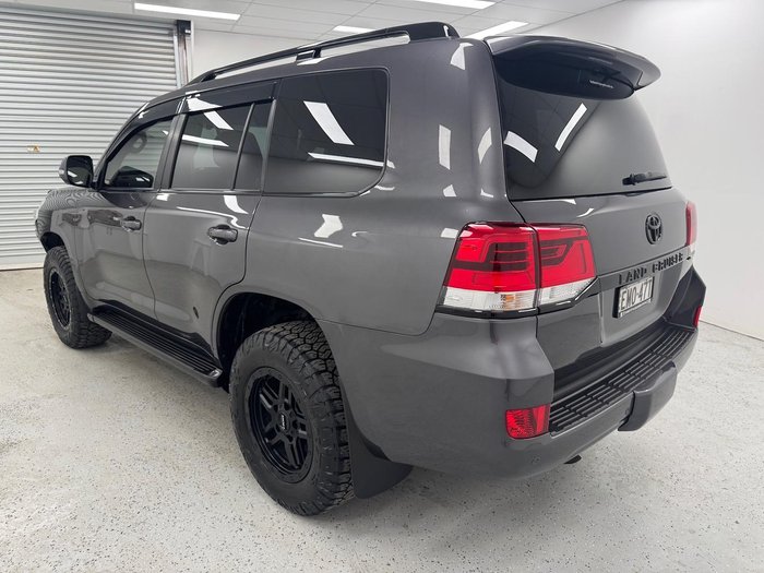 2021 Toyota Landcruiser VX VDJ200R 4X4 Dual Range Graphite
