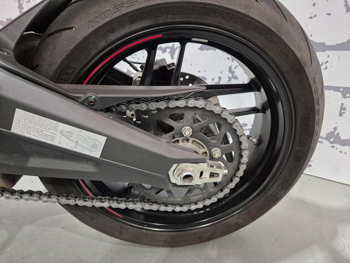 2021 Ducati Monster 659 ABS Monster Red