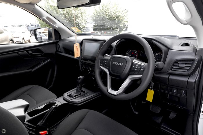 2025 Isuzu D-MAX SX MY24 4X4 Dual Range Mineral White