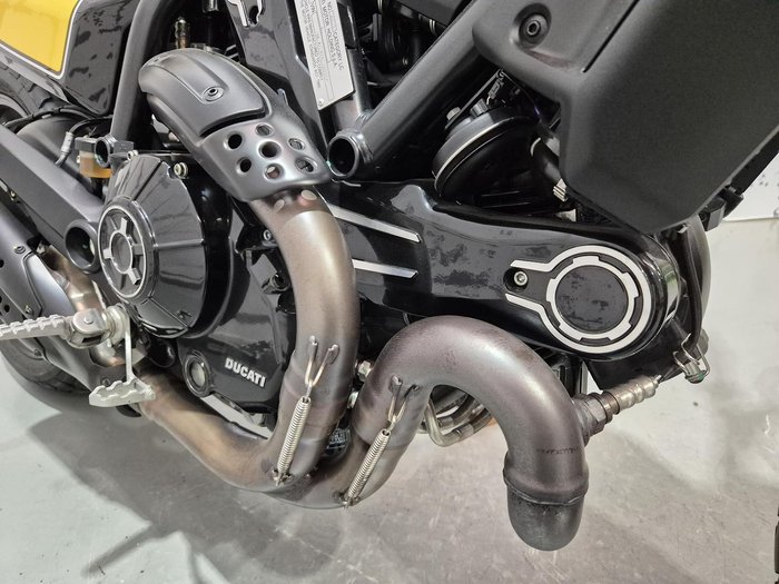 2020 Ducati Scrambler FULL THROTTLE Scrambler Yellow