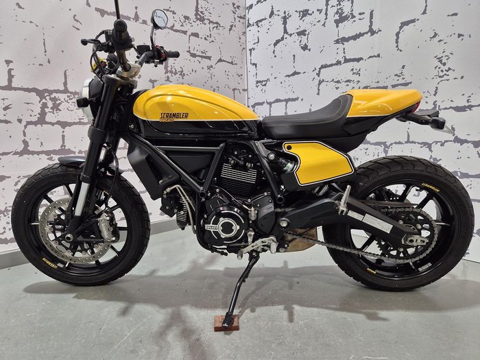 2020 Ducati Scrambler FULL THROTTLE Scrambler Yellow