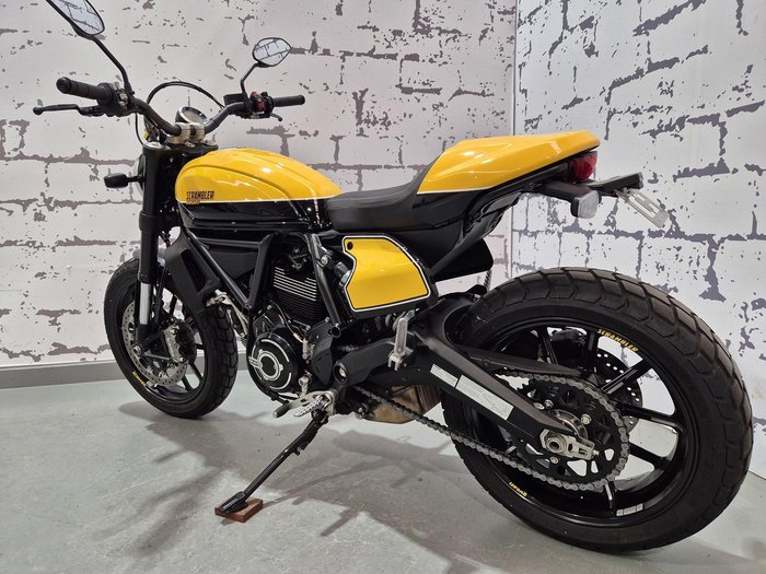 2020 Ducati Scrambler FULL THROTTLE Scrambler Yellow