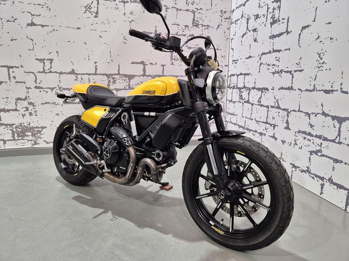 2020 Ducati Scrambler FULL THROTTLE Scrambler Yellow