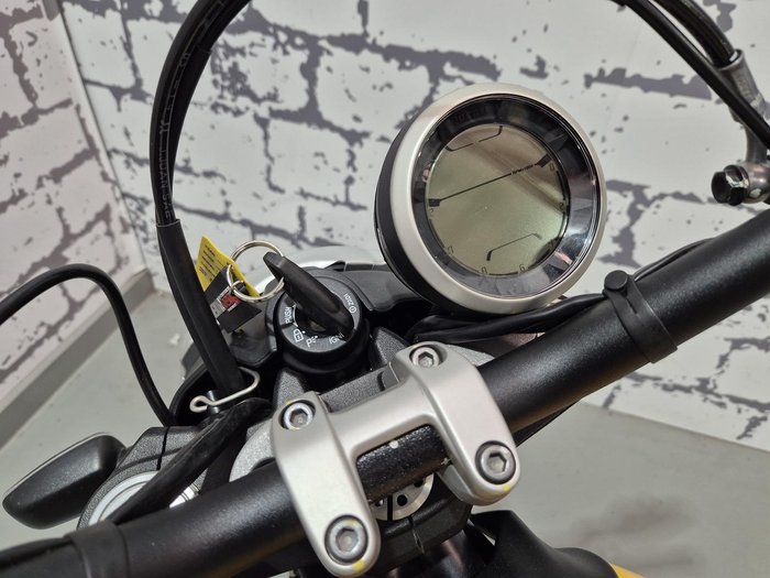 2020 Ducati Scrambler FULL THROTTLE Scrambler Yellow