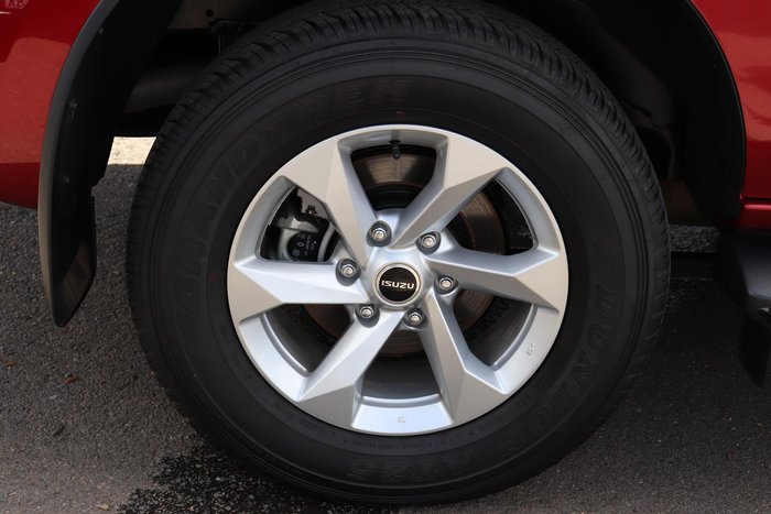 2025 Isuzu MU-X LS-M