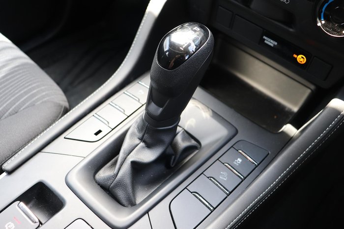 2025 Isuzu MU-X LS-M