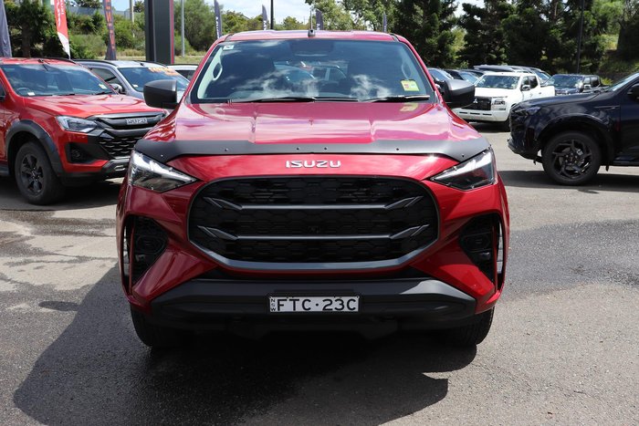 2025 Isuzu MU-X LS-M