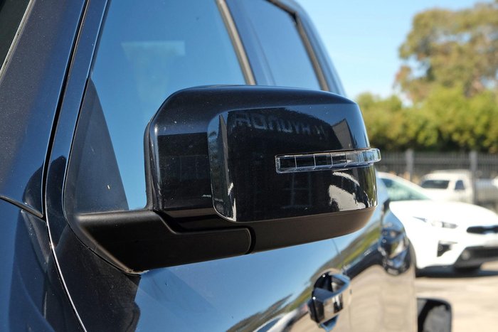 2025 Mitsubishi Triton GSR