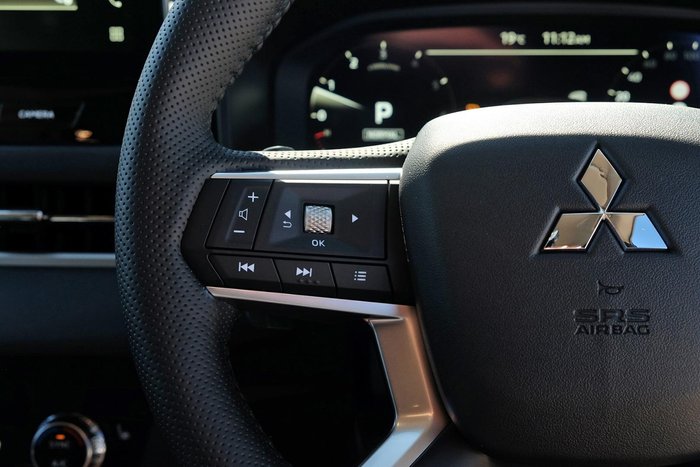 2025 Mitsubishi Outlander Aspire