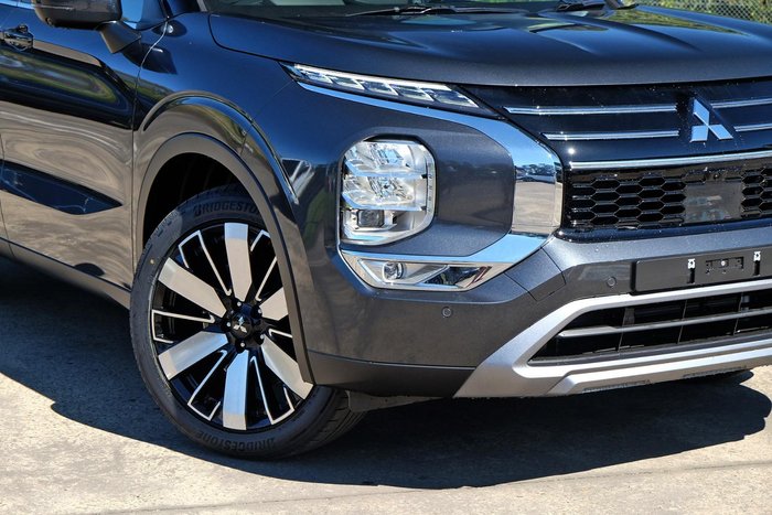2025 Mitsubishi Outlander Aspire