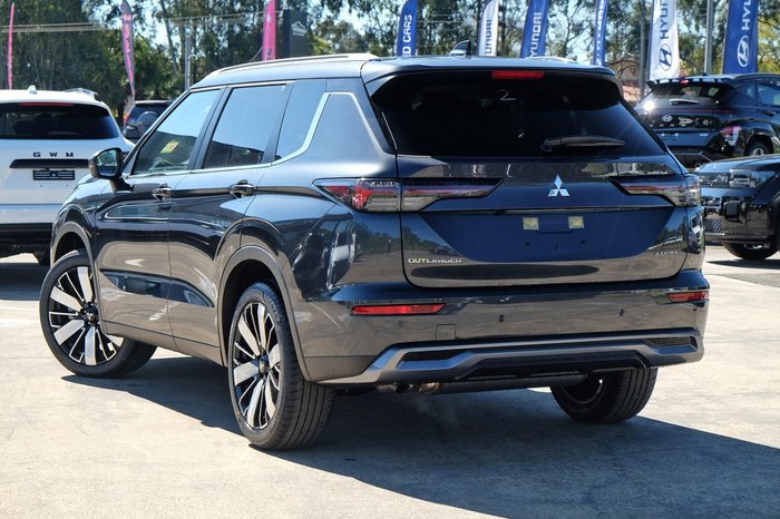 2025 Mitsubishi Outlander Aspire
