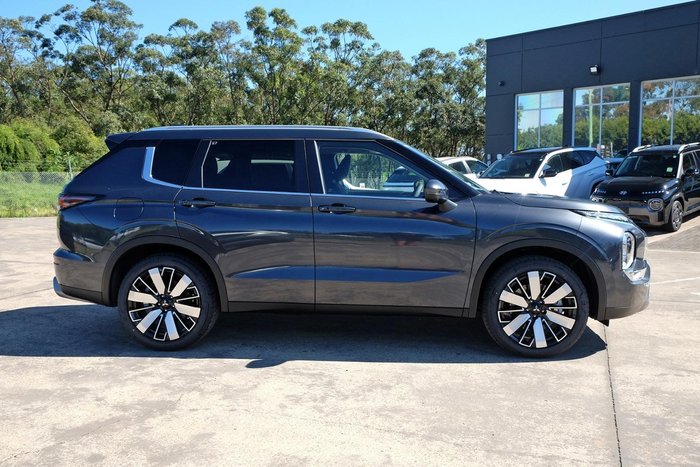 2025 Mitsubishi Outlander Aspire