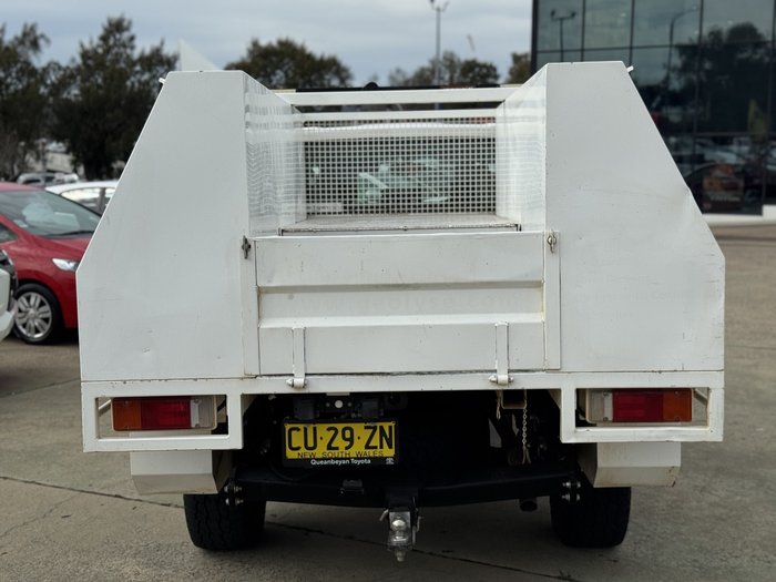 2019 Toyota Hilux SR