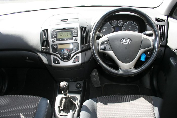 2007 Hyundai i30 SLX FD Blue