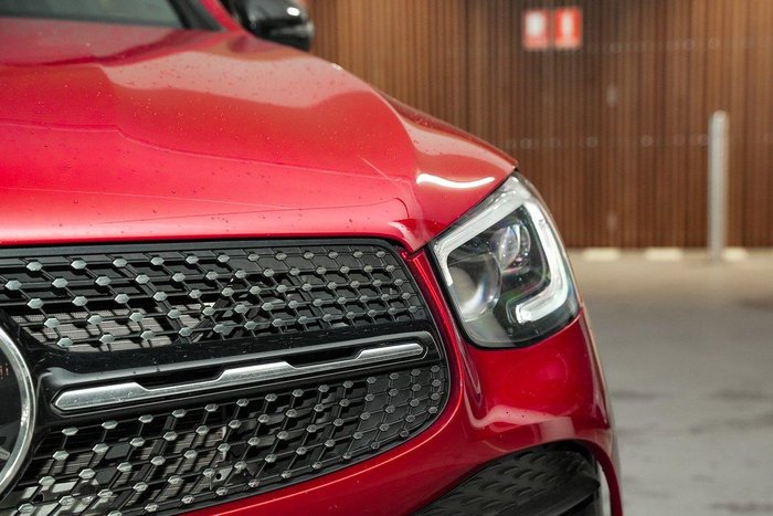 2020 Mercedes-Benz GLC-Class GLC300