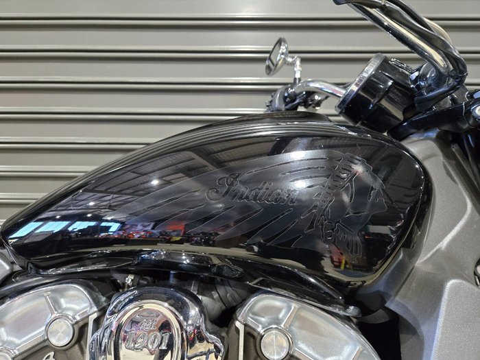 2015 INDIAN SCOUT BLACK