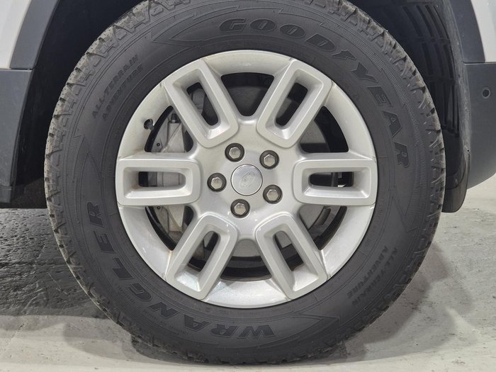 2024 Land Rover Defender 110 P400 S L663 MY24 AWD Fuji White