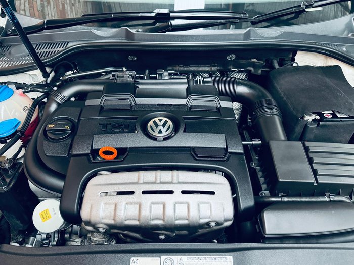 2011 Volkswagen Golf 118TSI VI MY12 Pure White