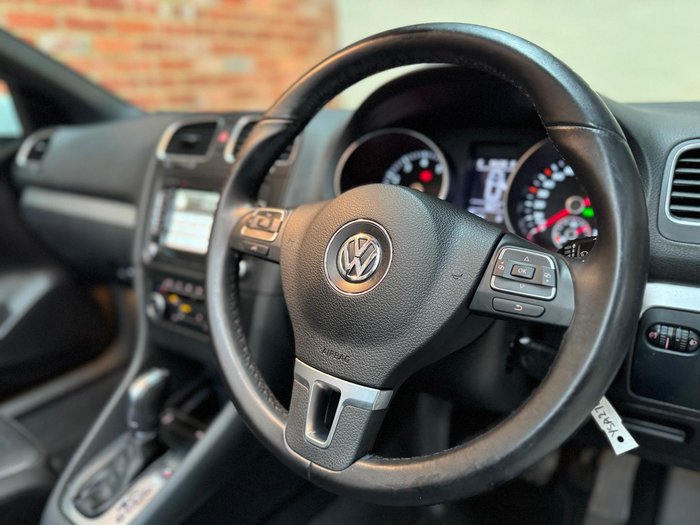 2011 Volkswagen Golf 118TSI VI MY12 Pure White