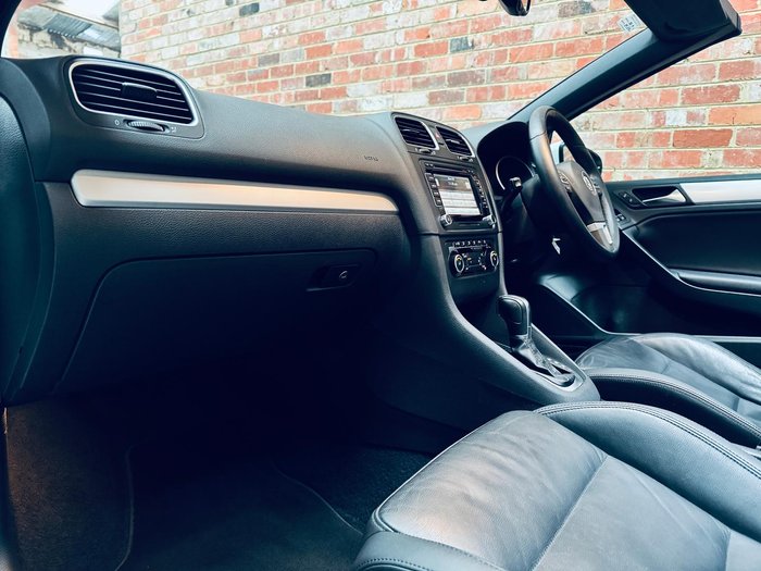2011 Volkswagen Golf 118TSI VI MY12 Pure White