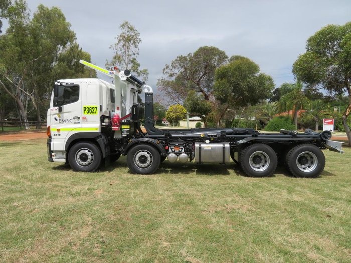 2025 Isuzu Fyh F SERIES White