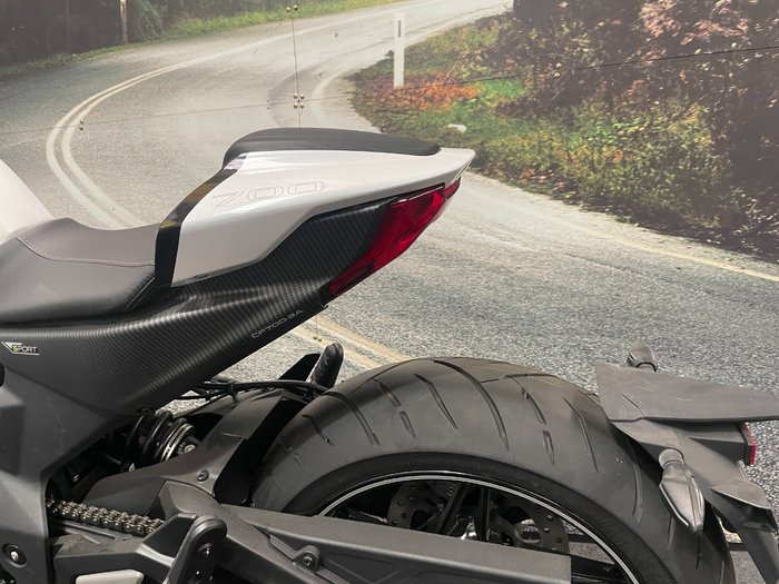2021 CFMOTO CL-X SPORT White