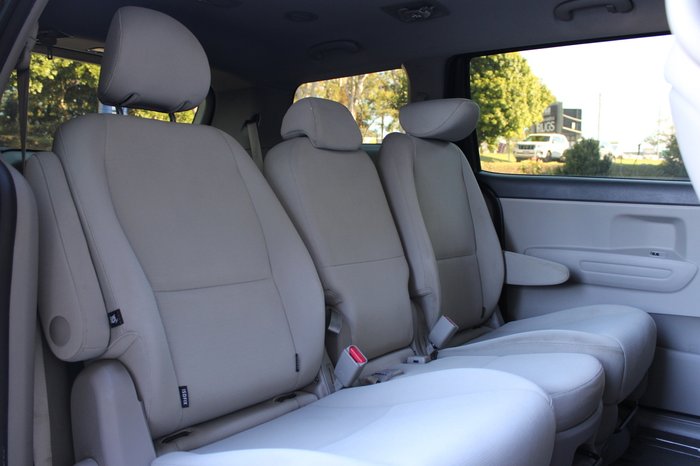2016 Kia Carnival