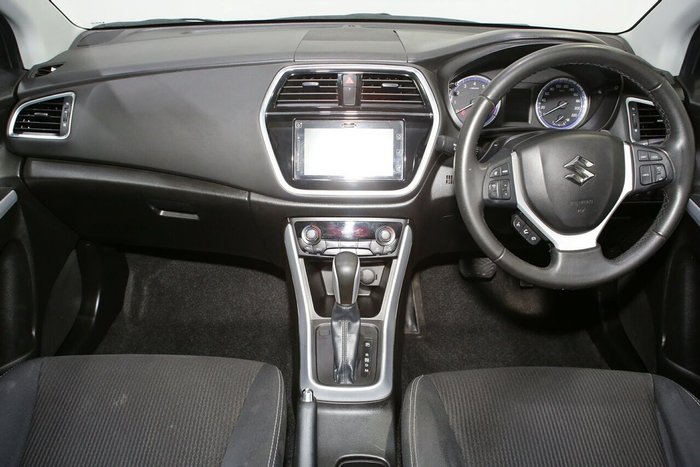 2019 Suzuki S-Cross Turbo