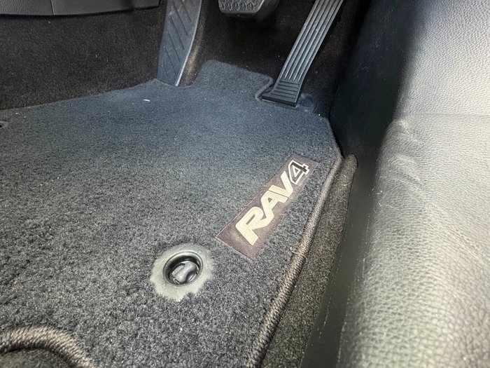 2024 Toyota RAV4 GX