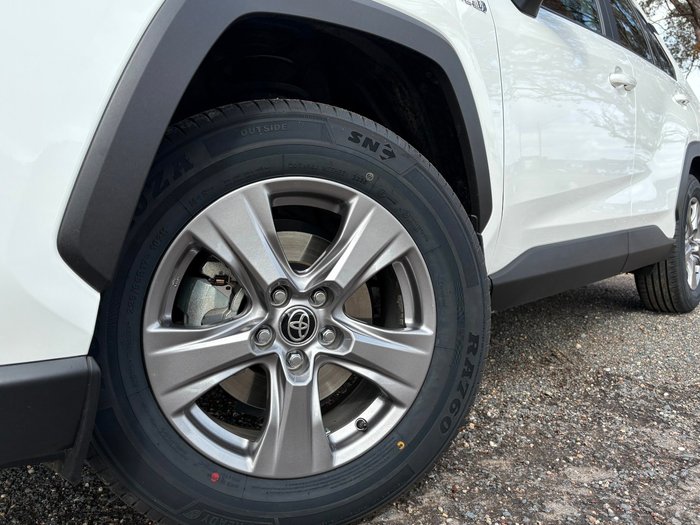 2024 Toyota RAV4 GX