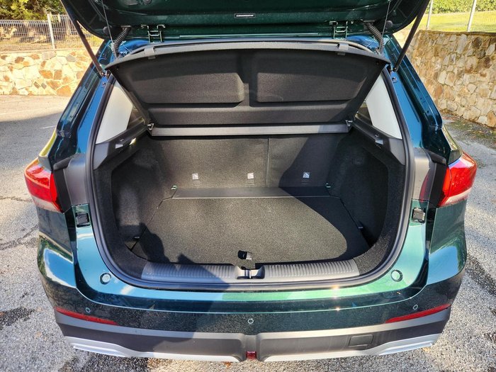 2025 MG ZS Essence Hybrid+