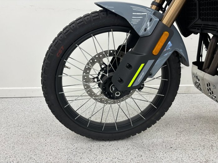 2025 CFMOTO 2025 Cf Moto 450CC 450 MT DUAL SPORT grey