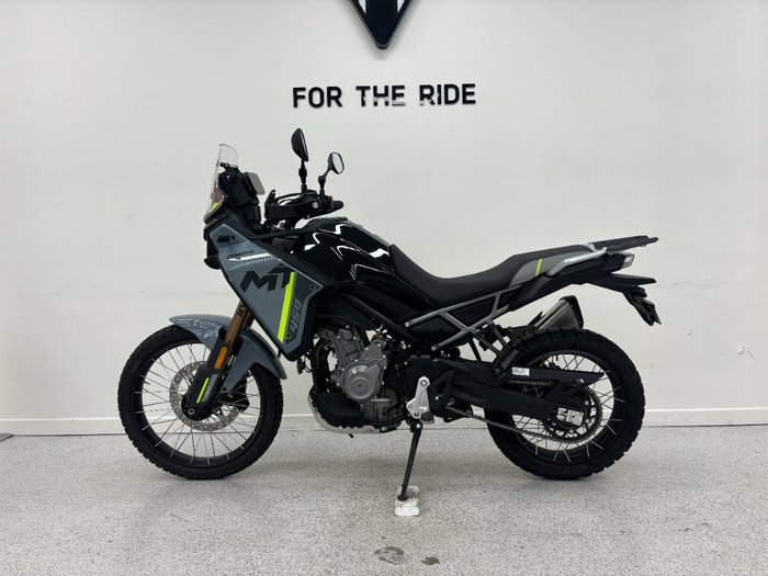 2025 CFMOTO 2025 Cf Moto 450CC 450 MT DUAL SPORT grey
