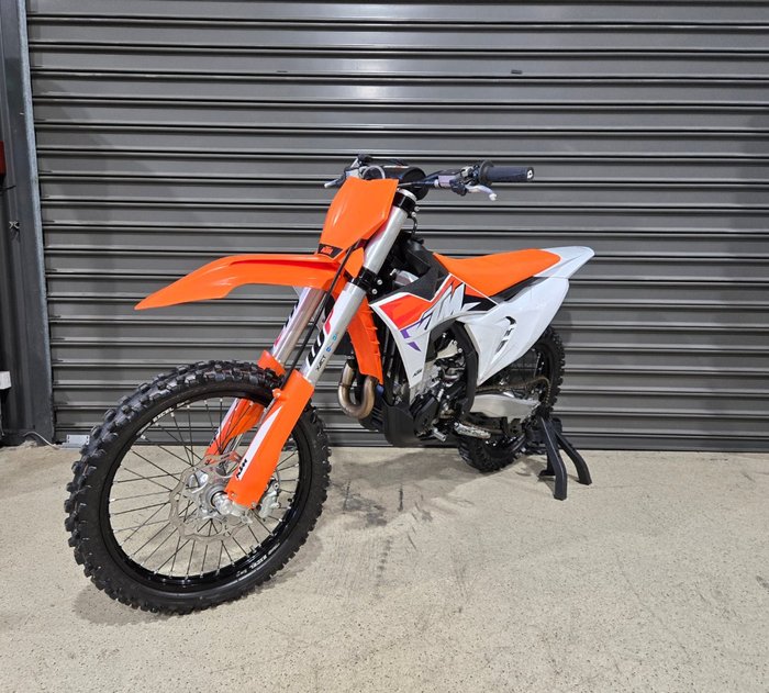 2023 KTM 450 SX-F ORANGE