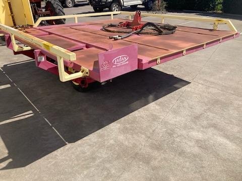 Jadan 15 Bale Accumulator