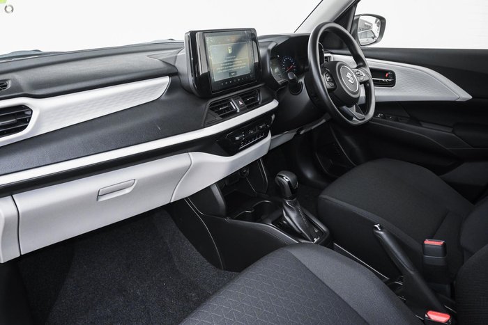 2025 Suzuki Swift Hybrid UZ Pure White