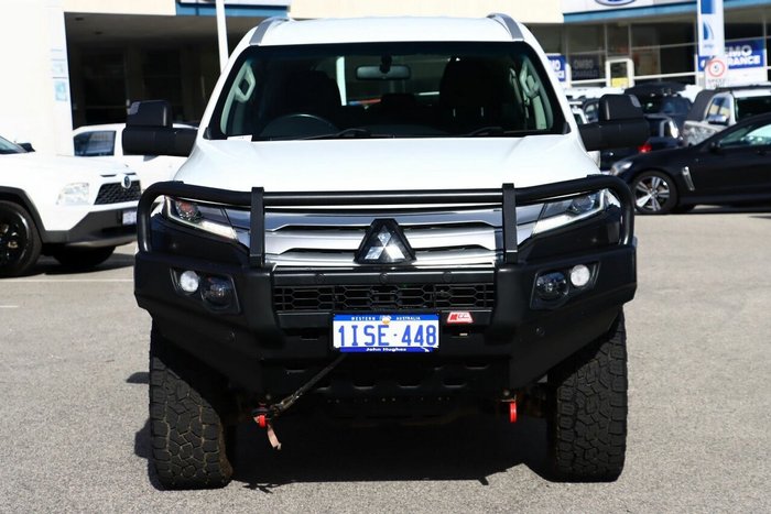2021 Mitsubishi Pajero Sport